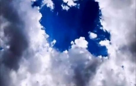 فارغ از هر مرده باد و زنده باد، مام میهن پاینده باد