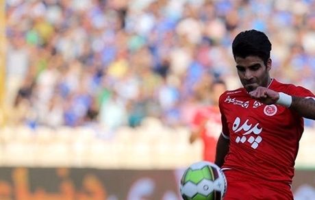 مرادمند:‌ با صدرنشینی بهتر بازی می‌کنیم