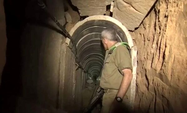 پمپاژ آب دریا به داخل تونل‌های حماس آغاز شد