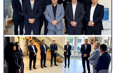 بازدید مدیرعامل بیمه سرمد از شعبه خراسان رضوی؛ تحقق توسعه پایدار با همدلی و مسئولیت‌پذیری