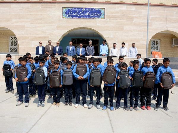 آموزش با طعم مهر: نقش پررنگ سپردههای قرضالحسنه بانک مسکن در ساخت آینده کودکان جنوب کشور