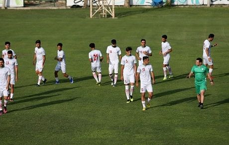 تمرین صبحگاهى شاگردان استیلی