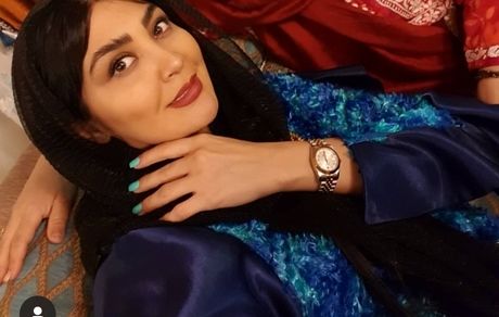 بازهم سلفی خانم بازیگر + عکس