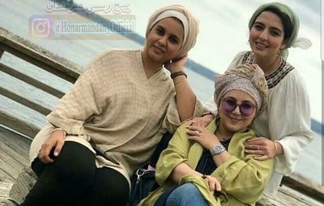 بهنوش بختیاری و سارا محمدی کنار دریا در کانادا + عکس
