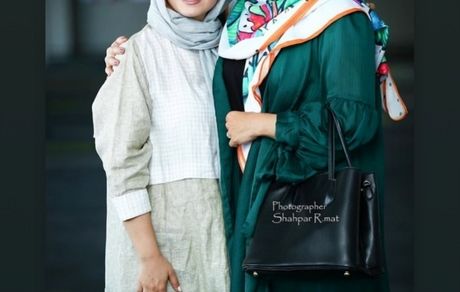 تیپ سبز و شاد همسر آقای ه ش + عکس