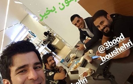 میتینگ مردم با آقای بازیگر در کویت + عکس