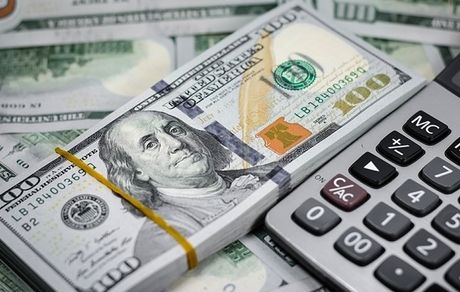 آخرین قیمت دلار در بازار 18 اردیبهشت + جدول