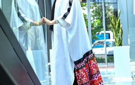 مانتوی لاکچری حدیث فولادوند + عکس