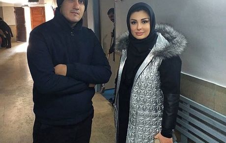 نیوشا ضیغمی و یکی از هوادارانش + عکس