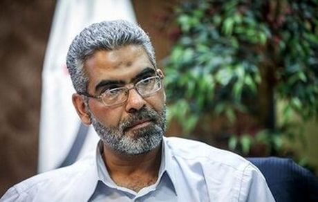 کدام یک از نمایندگان مجلس از اسکناس برای معاملات خود استفاده می‌کنند؟