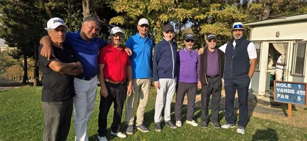 سفیر اسپانیا در لیگ ایران توپ زد!