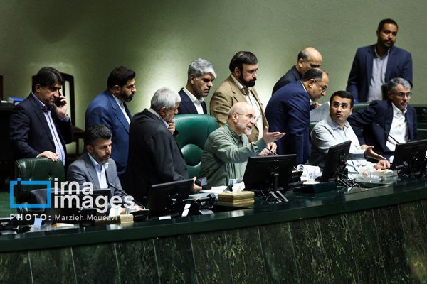 آیا مجلس تریبون روسها شده؟