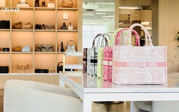 چرا فروشگاه‌های لوکس به سراغ ساک دستی آماده می‌روند؟