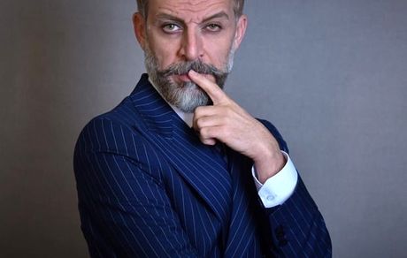 کاظم سیاحی در مری پاپینز + عکس
