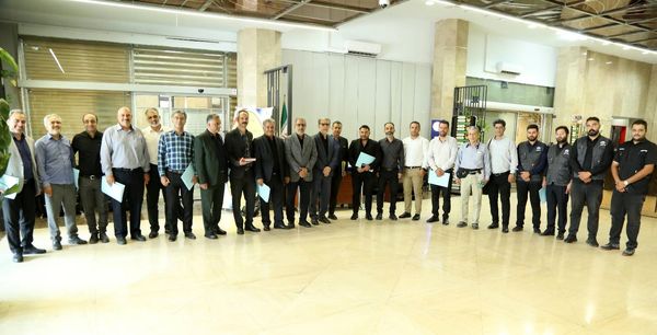 ارزیابی سراسری خسارت خودروهای آسیبدیده در جنگ/ بیمه ایران پیشگام خدمترسانی به زیاندیدگان جنگ ۱۲ روزه