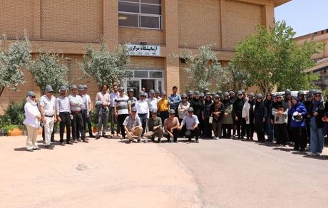 بازدید علمی اساتید شیمی استان خراسان شمالی از مجموعه صنعتی شرکت آلومینای ایران