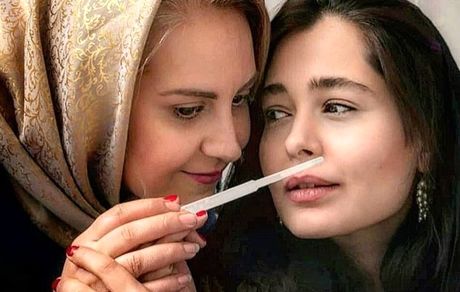 خانم بازیگر در کنار دوست قدیمی اش + عکس