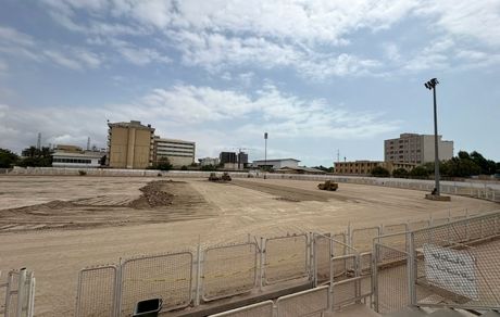 با حمایت شرکت فولاد هرمزگان صورت گرفت؛ آغاز عملیات بازسازی ورزشگاه تختی بندرعباس 