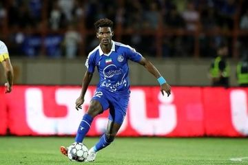 اندونگ در پرسپولیس ماندنی است؟