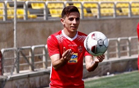 احمدزاده مشکلی برای همراهی پرسپولیس ندارد