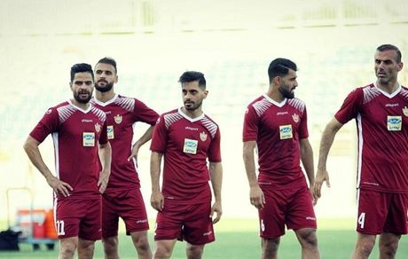 جلسه پرسپولیسی‌ها با نمایندگان آل‌اشپورت بی‌نتیجه‌ ماند