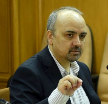 سندرم «قالتاقیت» و آسیبهای اجتماعی غلبهی فریب