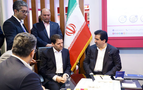 آمادگی بانک رفاه کارگران به منظور تامین مالی ارزی و ریالی طرح‌های توسعه‌ای صنعت پتروشیمی کشور