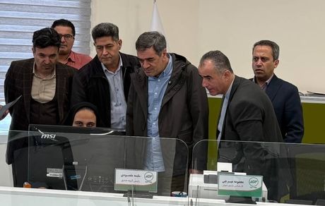 بازدید سرزده رئیس کل بیمه مرکزی از شعبه نوشهر بیمه البرز