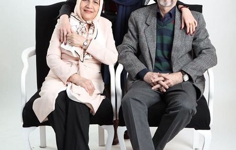 متین ستوده در کنار پدر و مادرش + عکس