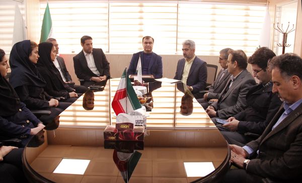 دیدار مدیرعامل البرز با همکاران امور حقوقی و قراردادها