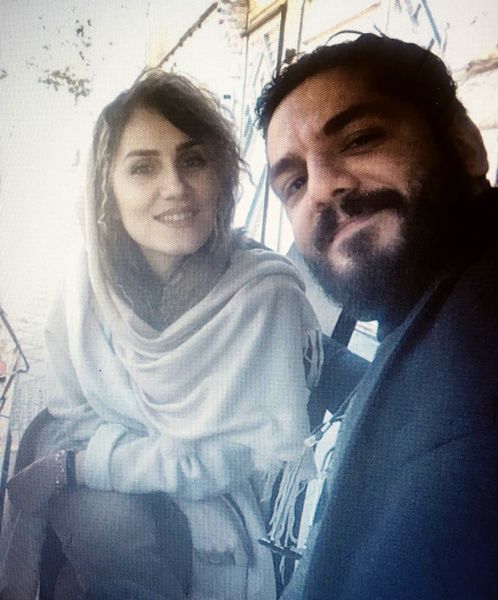بازیگر وضعیت سفید در کنار همسرش + عکس