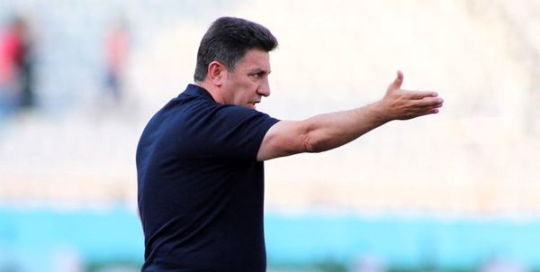 خبرنگاران نشست قلعه نویی را تحریم کردند