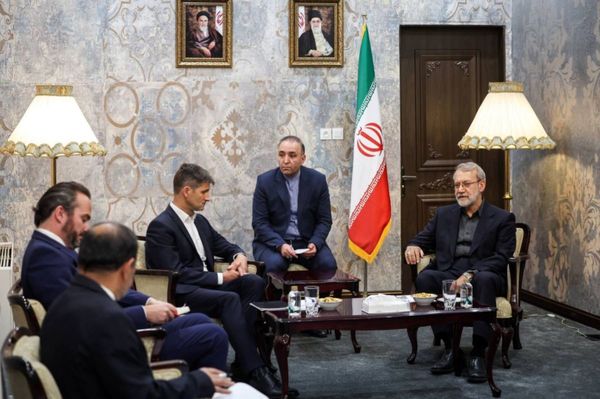آغاز مذاکرات با ایران همراه با تضمین‌هایی مبنی بر عدم بروز جنگ 
